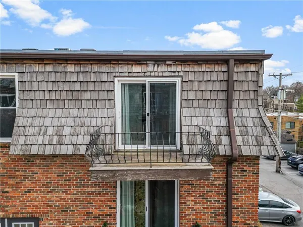 $155,000 | 4430 Jarboe Street, Unit 6, Kansas City, MO 64111