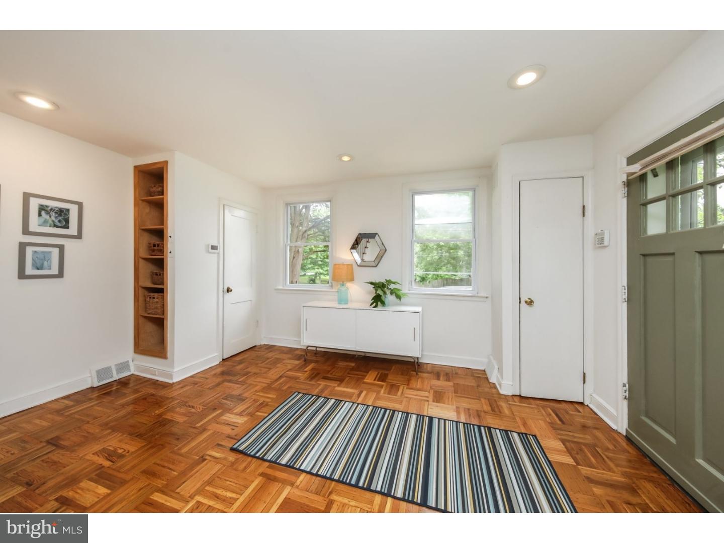 61 Woodale Road Philadelphia, PA 19118 - Photo 5 of 25 Gallery Image 5