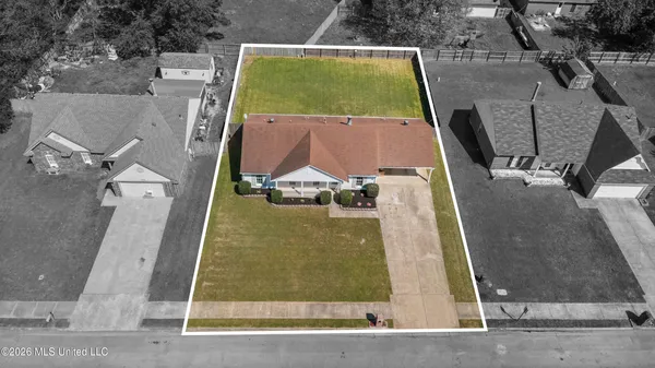 $245,000 | 6916 Magnolia Drive, Olive Branch, MS 38654