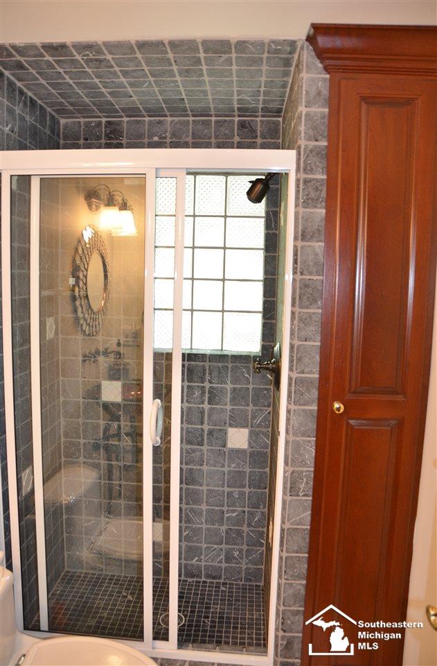 26055 East River Road Grosse Ile, MI 48138 - Photo 45 of 68