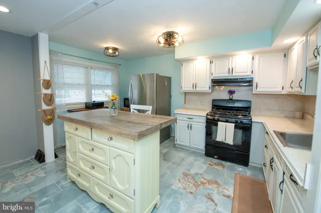 $355,000 | 12506 Chilton Road, Philadelphia, PA 19154