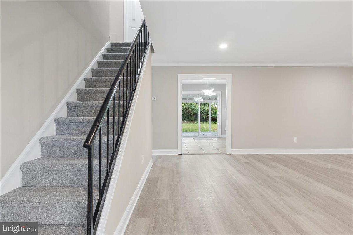 38 Gramercy Lane Willingboro, NJ 08046 - Photo 6 of 23 Bright and airy entryway awaits you.