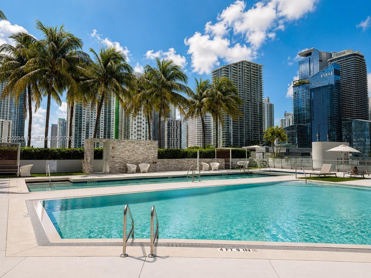 90 Southwest 3rd Street, Unit 1703 Miami, FL 33130 - Photo 10 of 16
