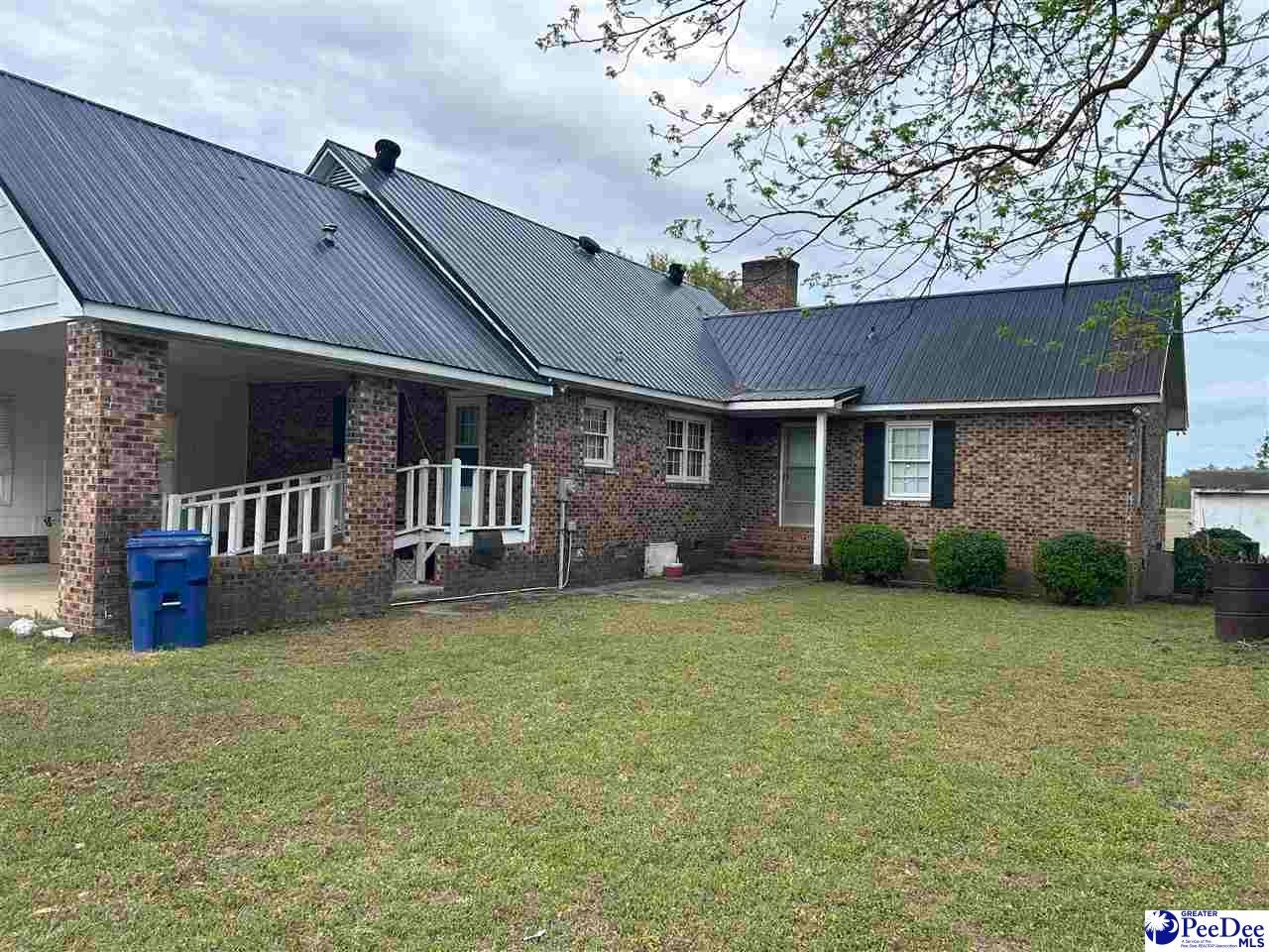 2709 Newton Road McColl, SC 29570 - Photo 3 of 17 Gallery Image 3