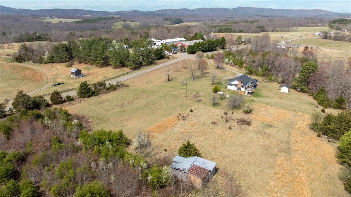 6680 Snow Creek Road Penhook, VA 24137 - Photo 59 of 72 61-6680 Snow Creek-81-HDR-Edit