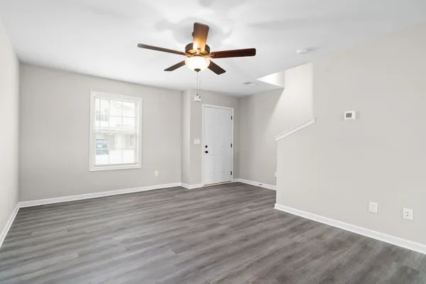 $1,095 | 931 Professional Park Drive, Unit 3F, Clarksville, TN 37040