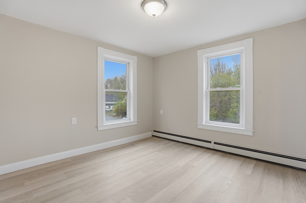 5 Russell Avenue Ashburnham, MA 01430 - Photo 20 of 33