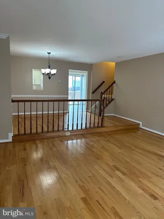 $3,295 | 6850 Signature Circle, Alexandria, VA 22310