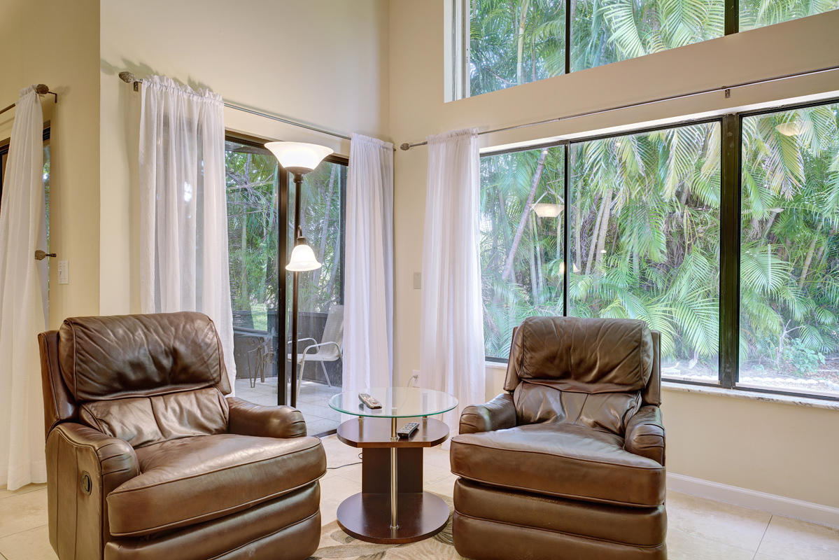 773 St Albans Drive Boca Raton, FL 33486 - Photo 8 of 26 Living Room