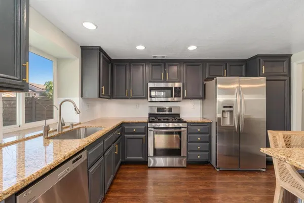 $814,990 | 1841 Providence Way, Corona, CA 92878