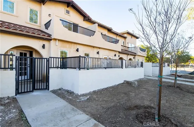 $749,000 | 5510 East Los Angeles Avenue, Unit 1, Simi Valley, CA 93063