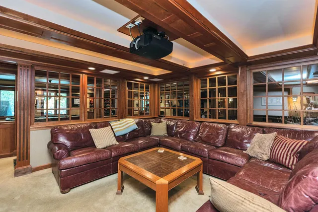 $1,850,000 | 215 Gral. Miller Road, Peterborough, NH 03458