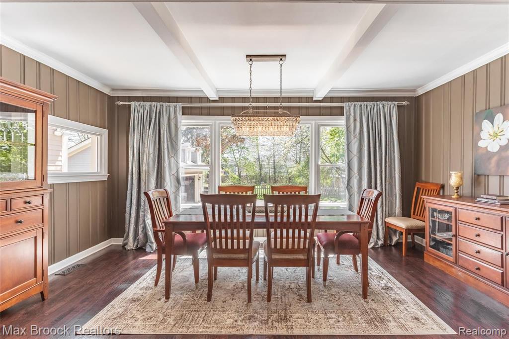 18277 Beverly Road Beverly Hills, MI 48025 - Photo 12 of 44
