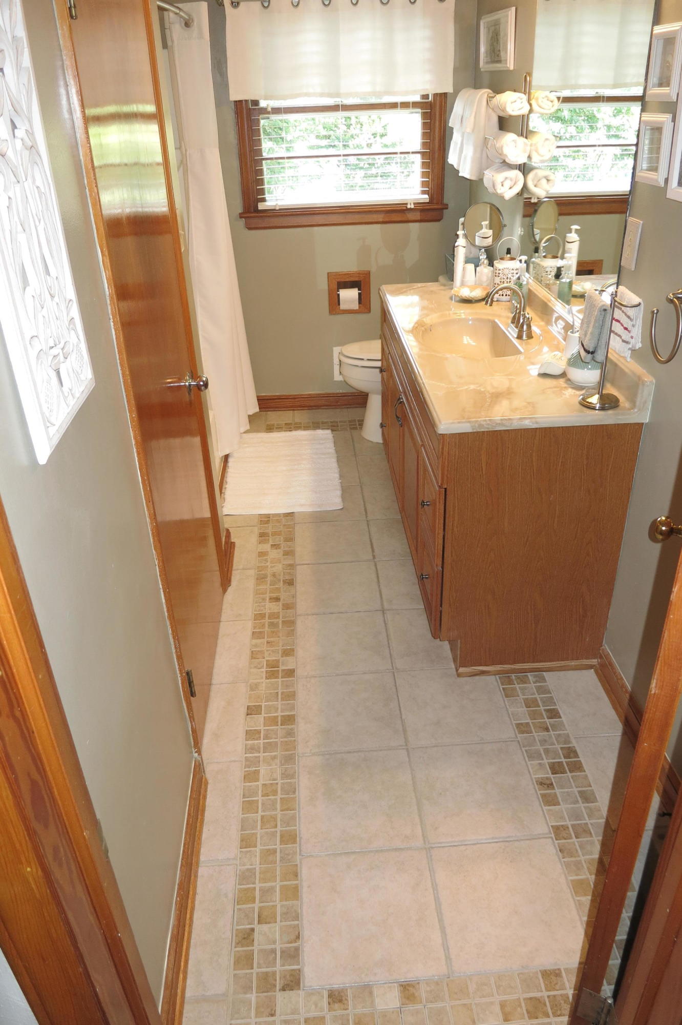 115 Frontier Road Northeast Roanoke, VA 24012 - Photo 17 of 39 Full Bath