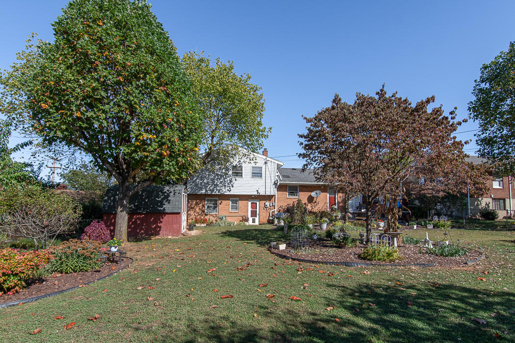 115 Frontier Road Northeast Roanoke, VA 24012 - Photo 29 of 39 Back