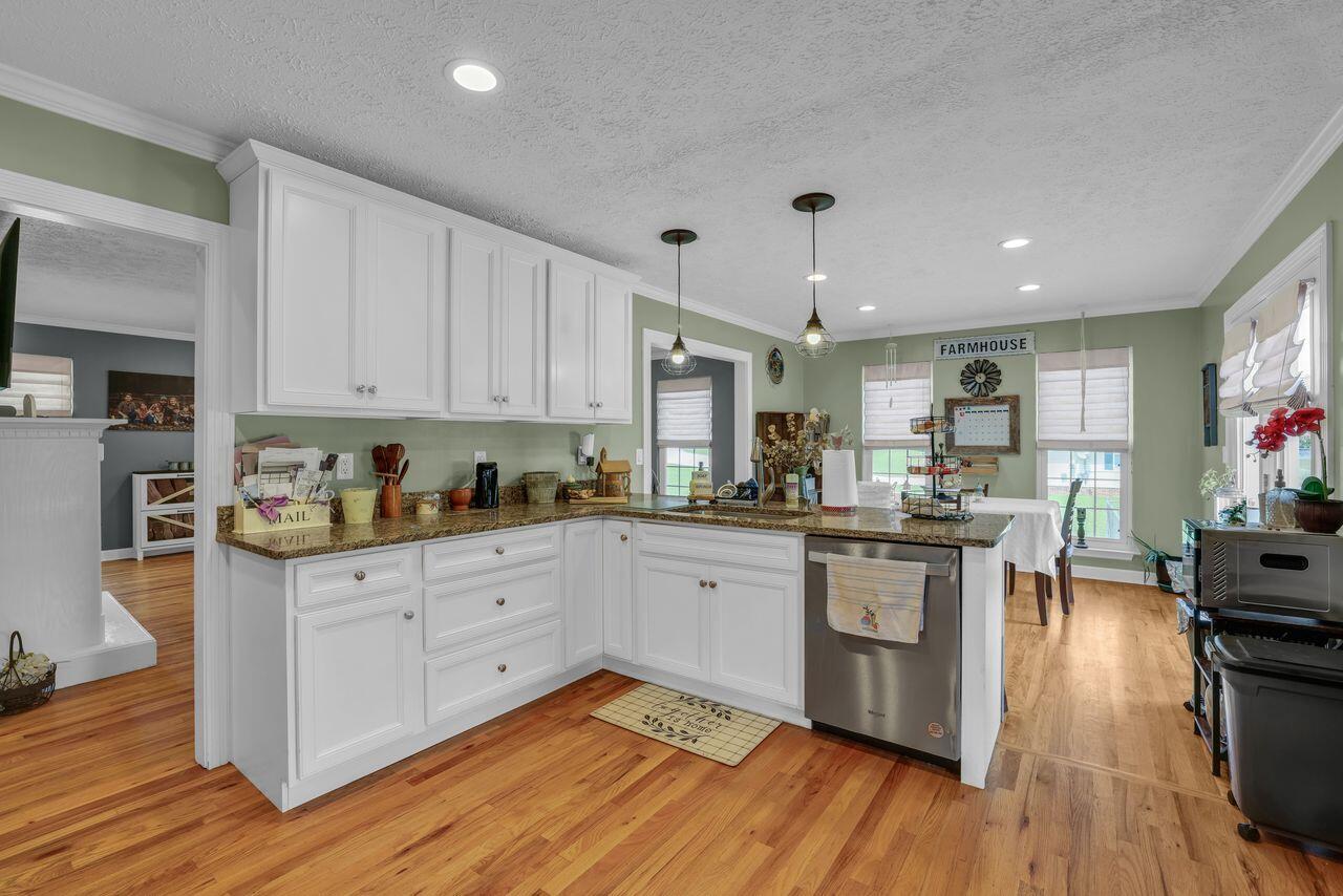 87 Happy Valley Road Dunlap, TN 37327 - Photo 15 of 36 87 Happy 21