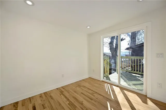 $299,500 | 2331 Belleview Avenue, Kansas City, MO 64108