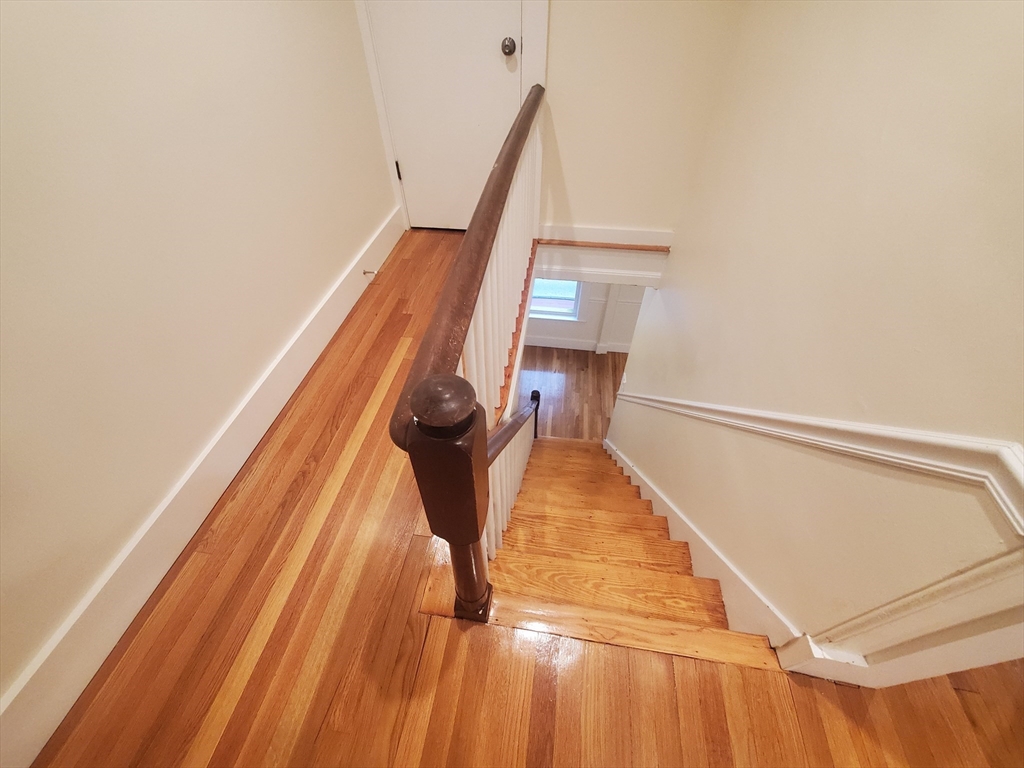 68 Nahant Avenue, Unit 2 Boston, MA 02122 - Photo 18 of 19 a view of entryway