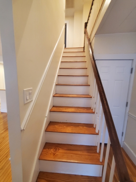 68 Nahant Avenue, Unit 2 Boston, MA 02122 - Photo 19 of 19 a view of entryway