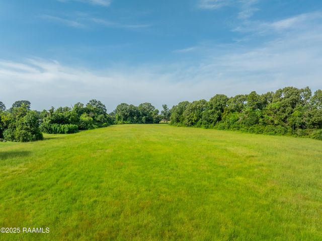 $200,000 | 800 Blk Hector Connoly Road, Carencro, LA 70520