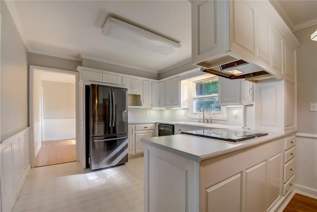 7831 Hoover Road Indianapolis, IN 46260 - Photo 12 of 29 Gallery Image 12