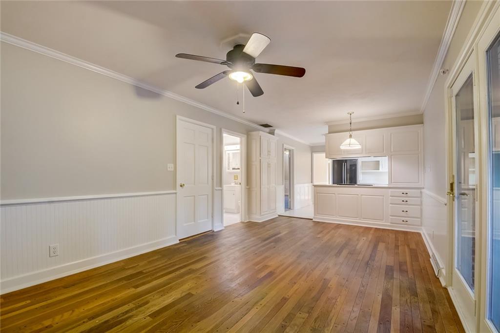 7831 Hoover Road Indianapolis, IN 46260 - Photo 13 of 29 Gallery Image 13
