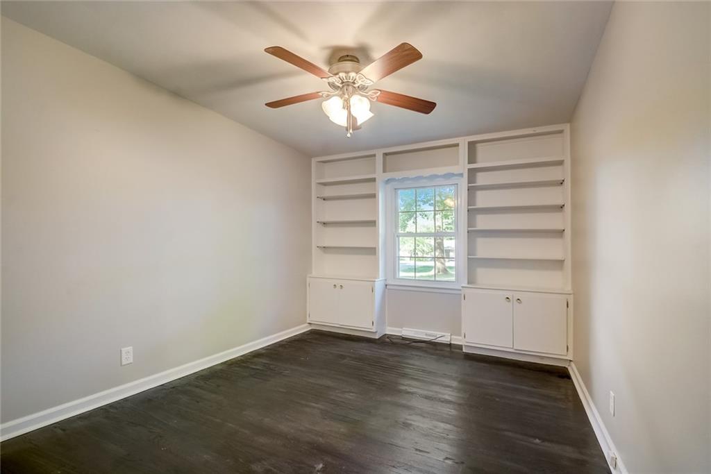 7831 Hoover Road Indianapolis, IN 46260 - Photo 15 of 29 Gallery Image 15
