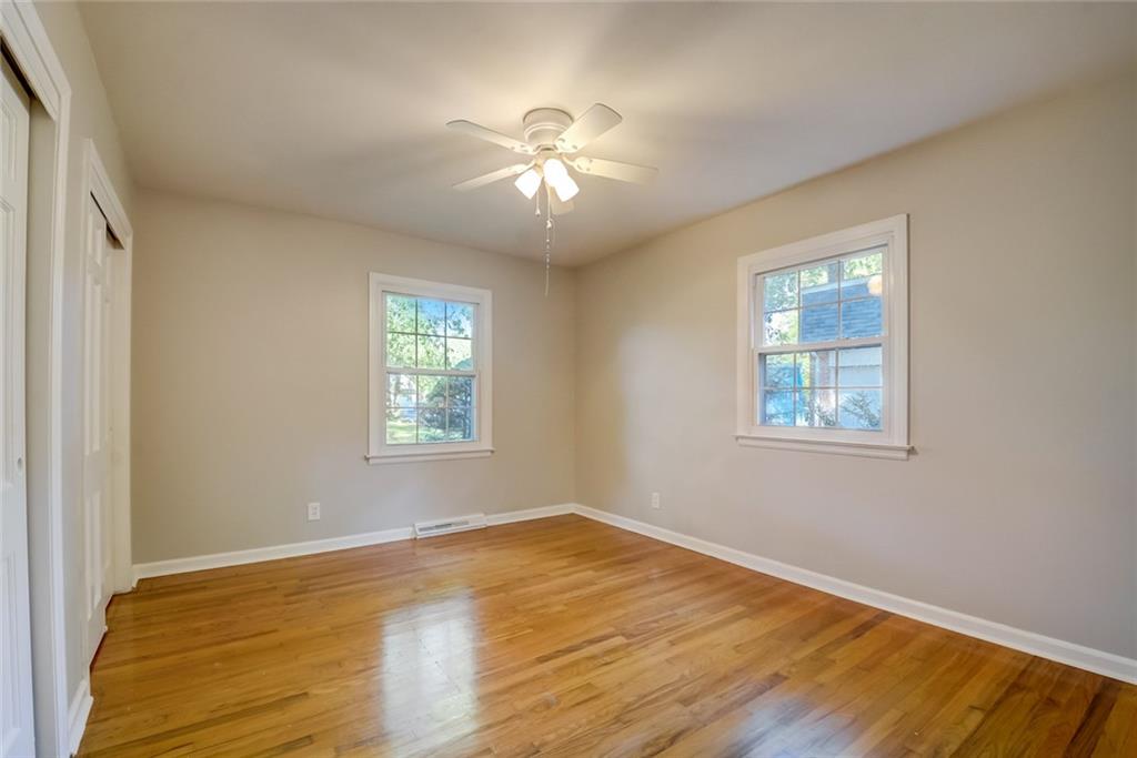 7831 Hoover Road Indianapolis, IN 46260 - Photo 17 of 29 Gallery Image 17