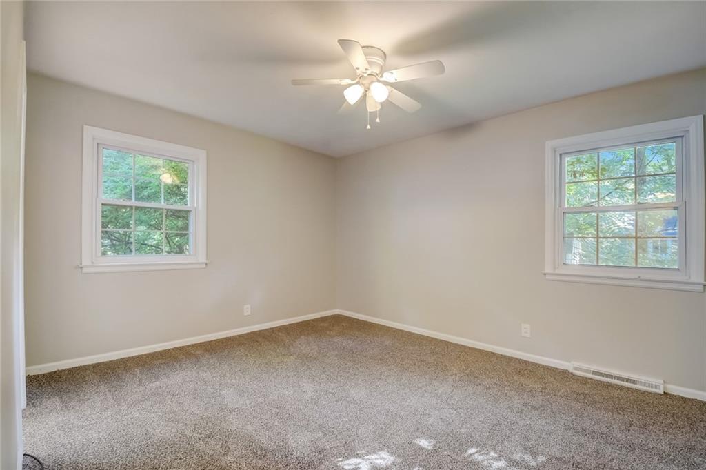 7831 Hoover Road Indianapolis, IN 46260 - Photo 20 of 29 Gallery Image 20