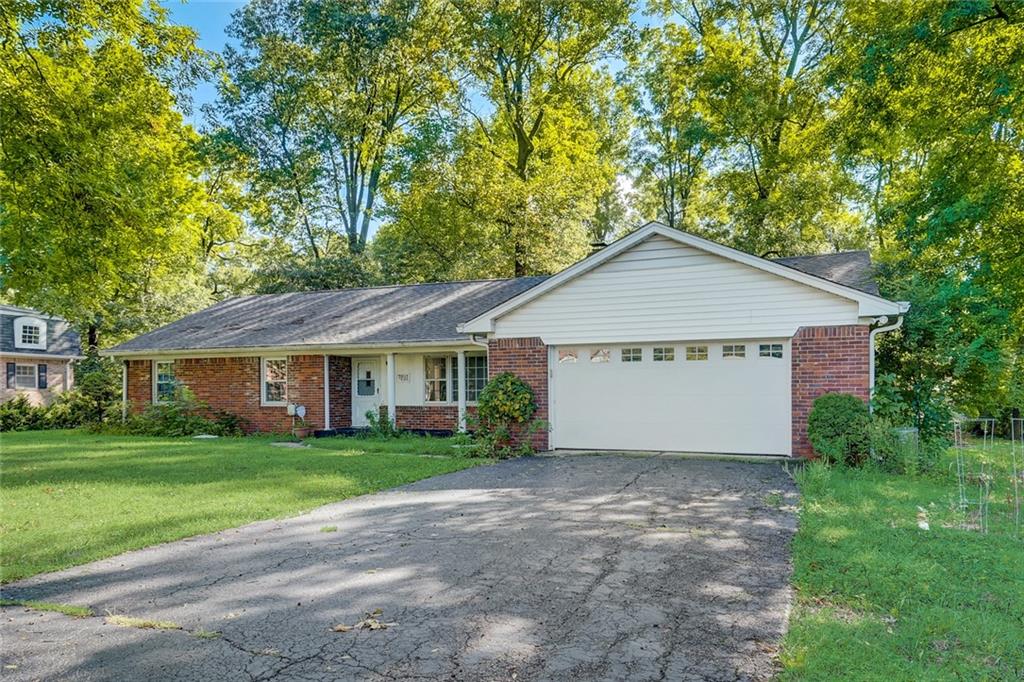 7831 Hoover Road Indianapolis, IN 46260 - Photo 25 of 29 Gallery Image 25