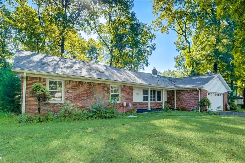 7831 Hoover Road Indianapolis, IN 46260 - Photo 26 of 29 Gallery Image 26