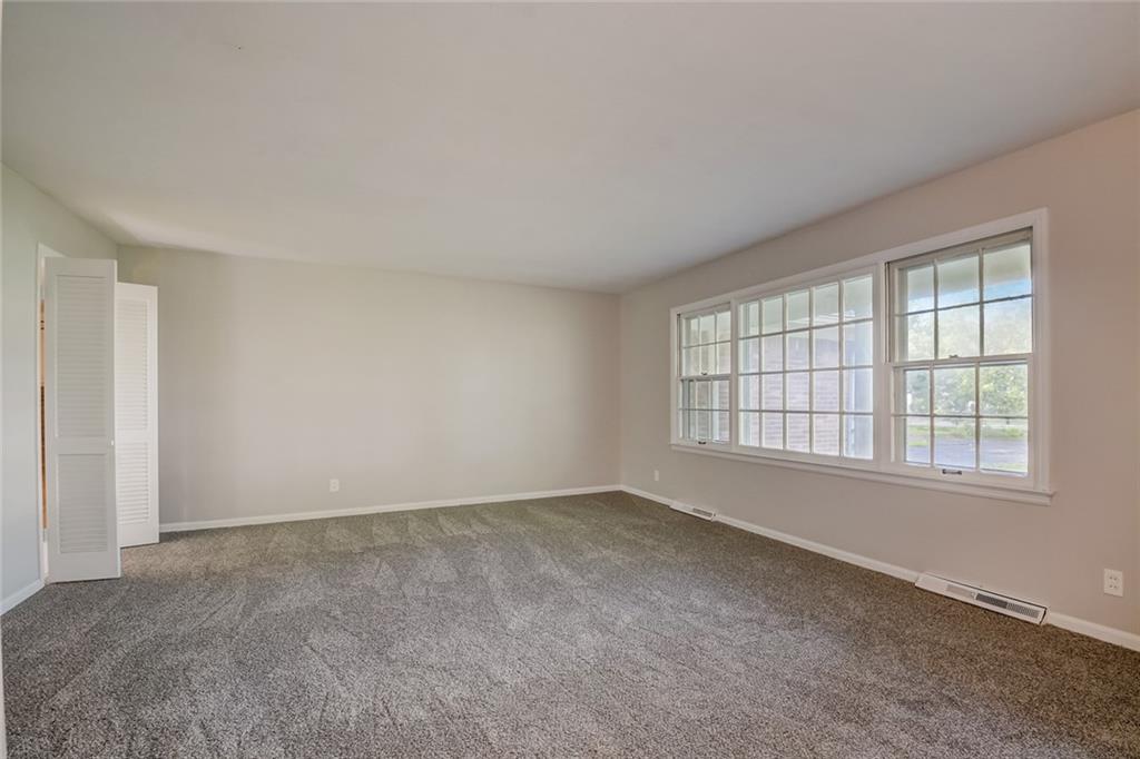 7831 Hoover Road Indianapolis, IN 46260 - Photo 9 of 29 Gallery Image 9