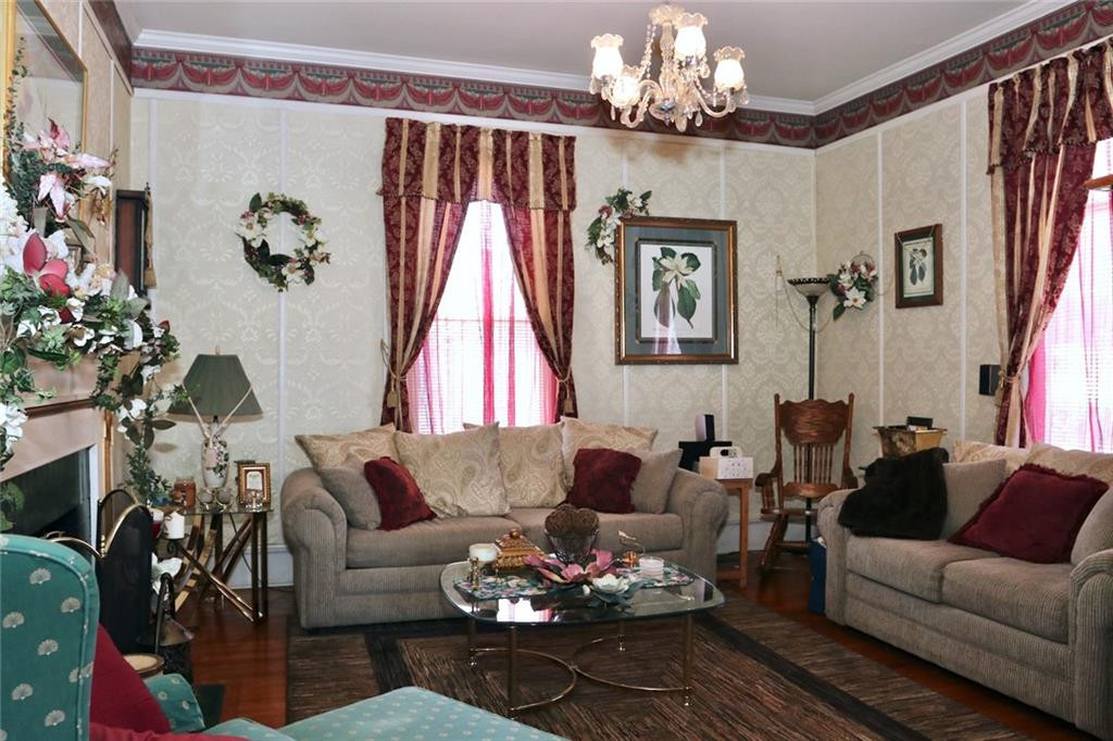242 North Main Street Roxboro, NC 27573 - Photo 5 of 36 Gallery Image 5