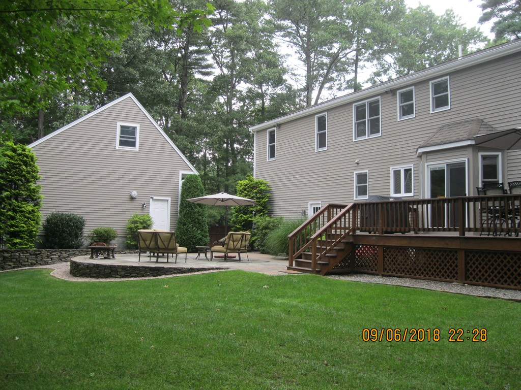 19 Cedar Ridge Lane Mansfield, MA 02048 - Photo 5 of 30 Gallery Image 5