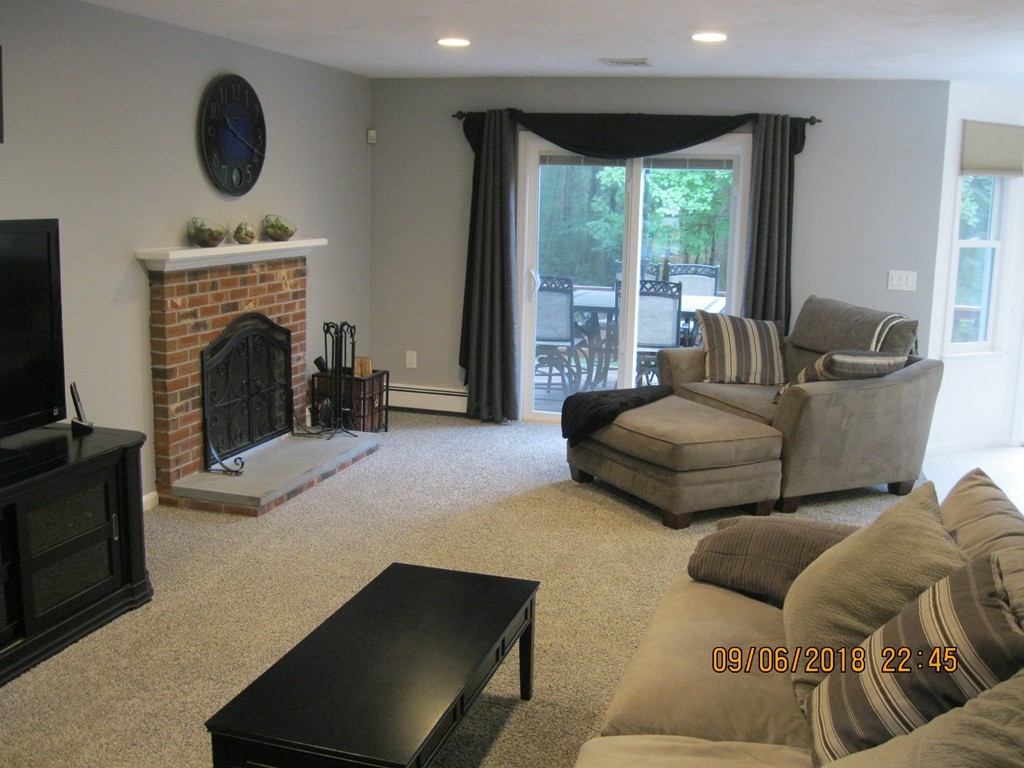 19 Cedar Ridge Lane Mansfield, MA 02048 - Photo 7 of 30 Gallery Image 7