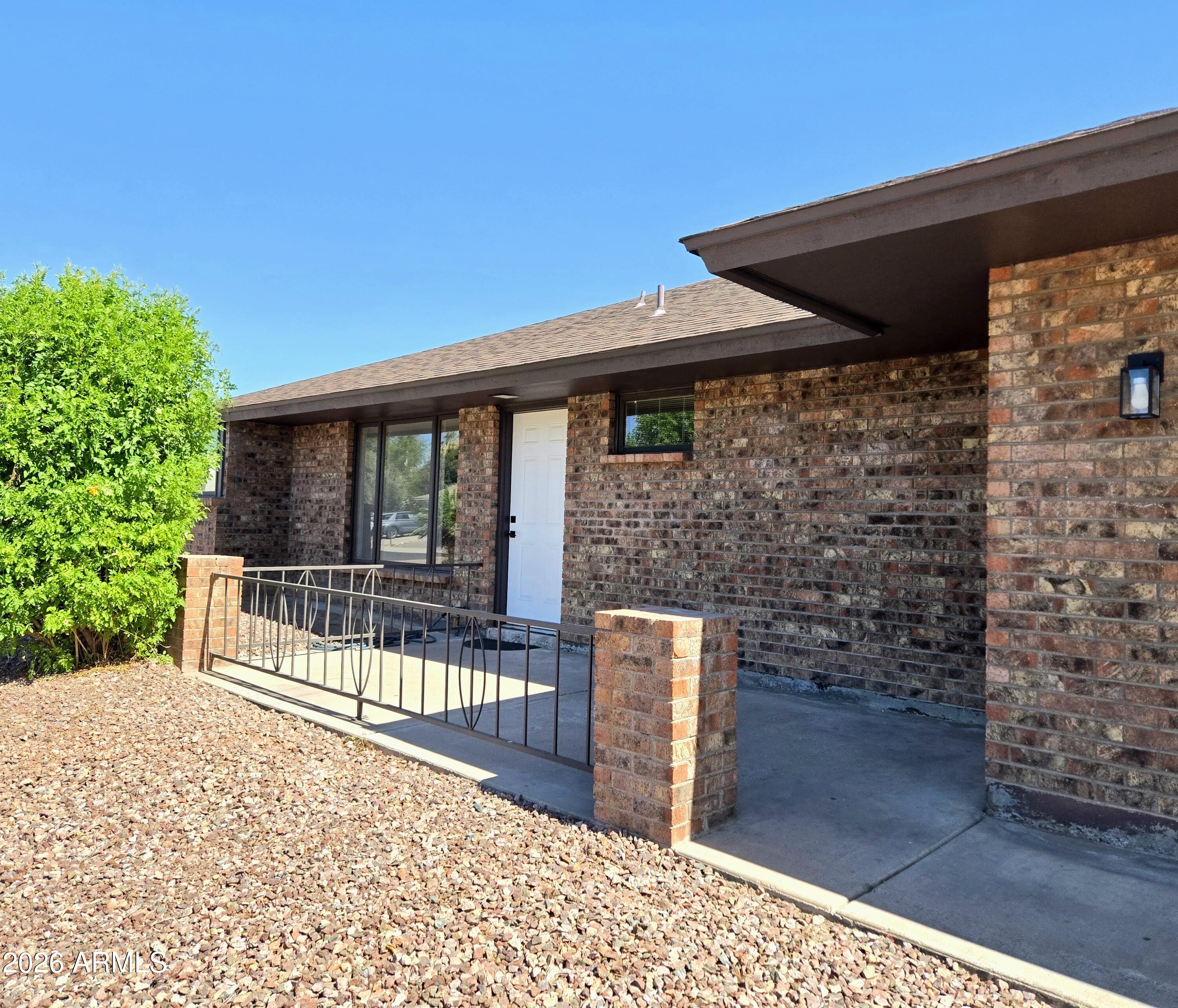 1731 East Redfield Road Tempe, AZ 85283 - Photo 3 of 23 89970