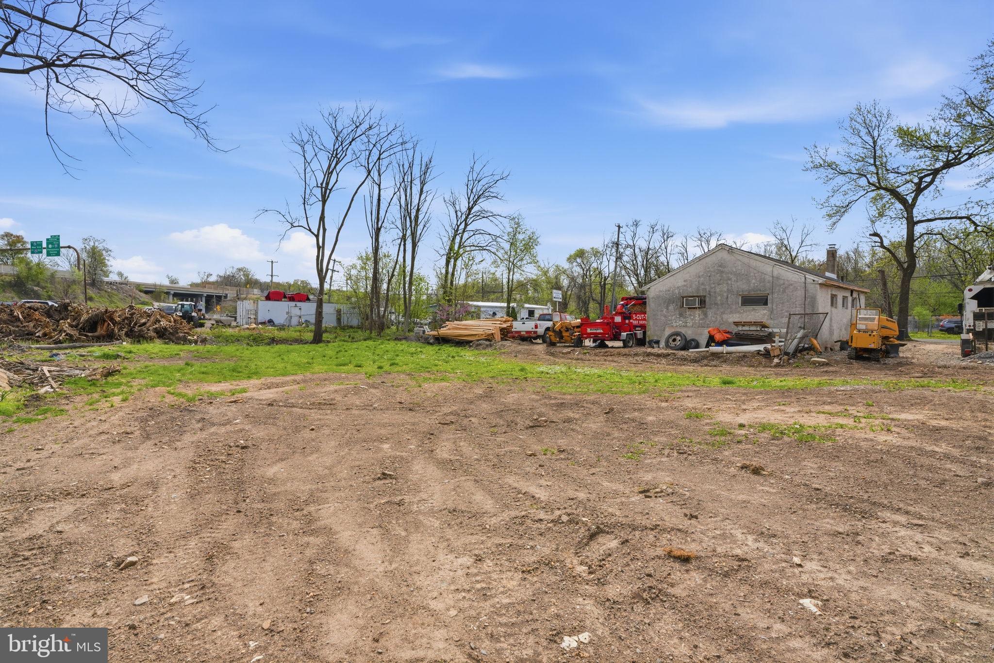 511 Sternermill Road Feasterville-Trevose, PA 19053 - Photo 27 of 32 a view of yard with cars parked in front of it
