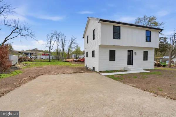 $465,000 | 511 Sternermill Road, Feasterville-Trevose, PA 19053
