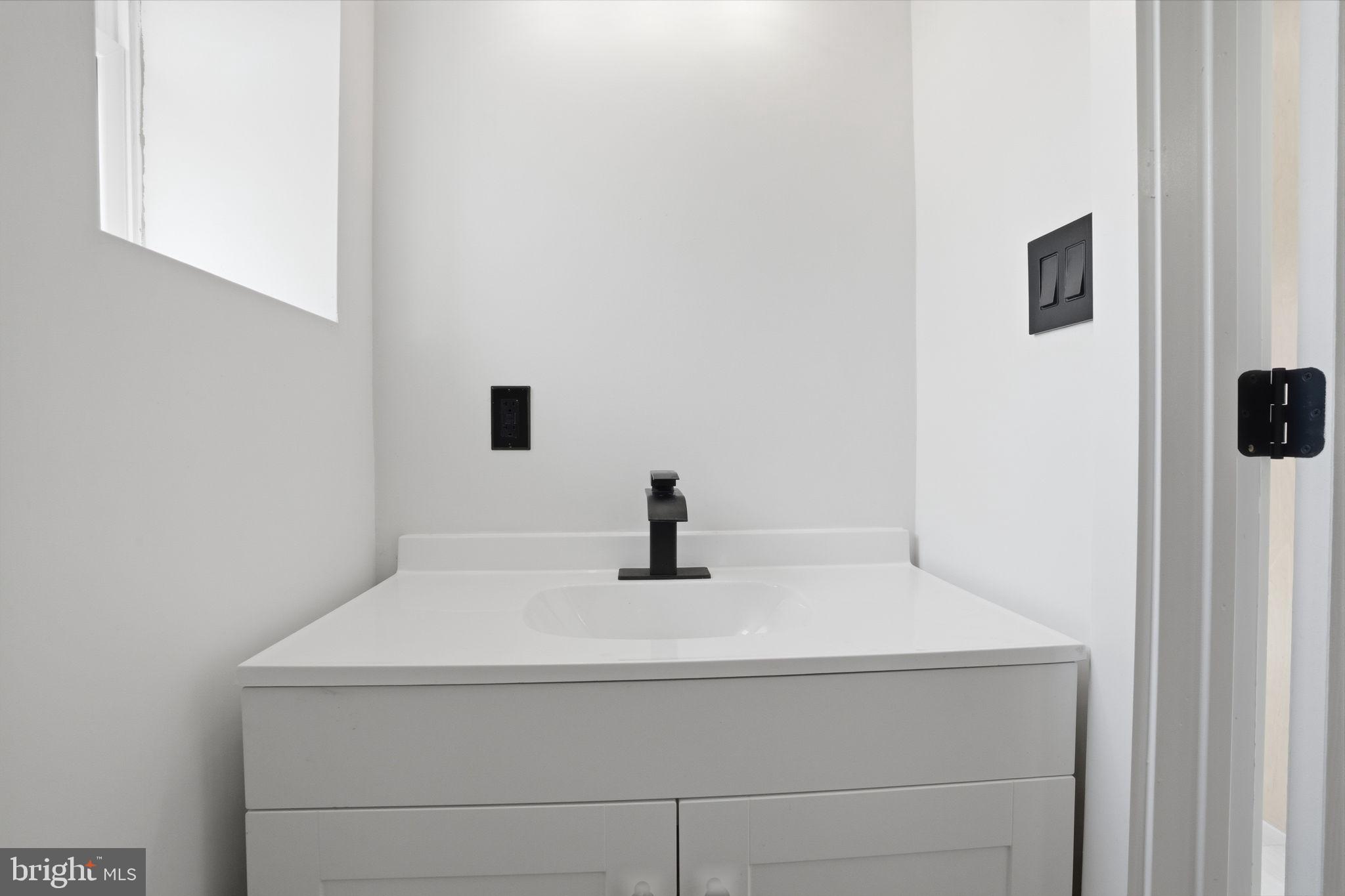 511 Sternermill Road Feasterville-Trevose, PA 19053 - Photo 6 of 32 a close view of a sink