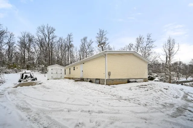 $213,000 | 16253 Noble Street, Moores Hill, IN 47032