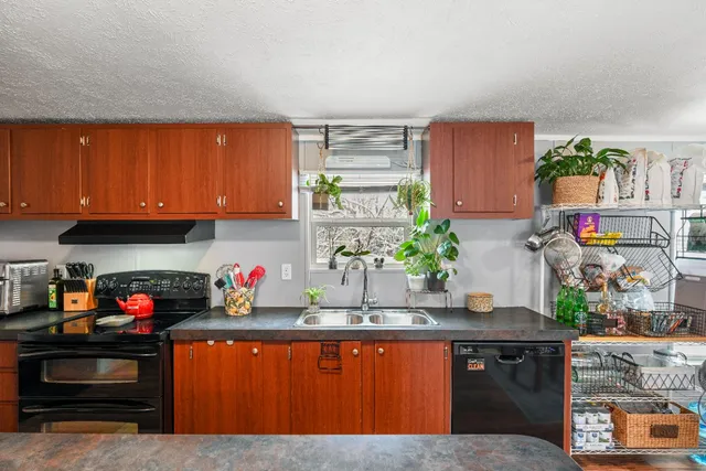 $213,000 | 16253 Noble Street, Moores Hill, IN 47032