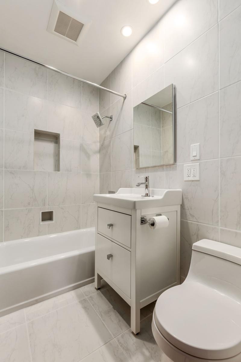 5449 42nd Avenue South Minneapolis, MN 55417 - Photo 11 of 20