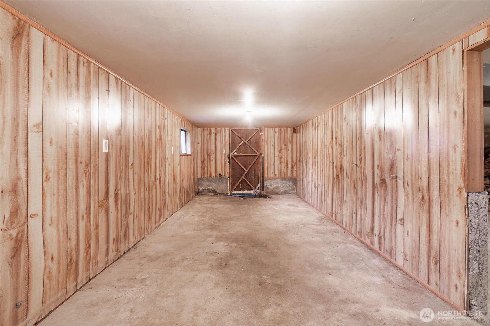 10232 333rd Avenue Southeast Sultan, WA 98294 - Photo 22 of 40 a view of a livingroom with stairs