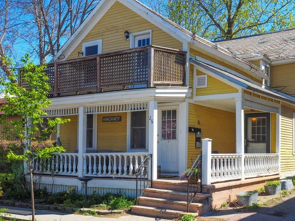 $319,000 | 26 Bright Street, Unit A, Burlington, VT 05401