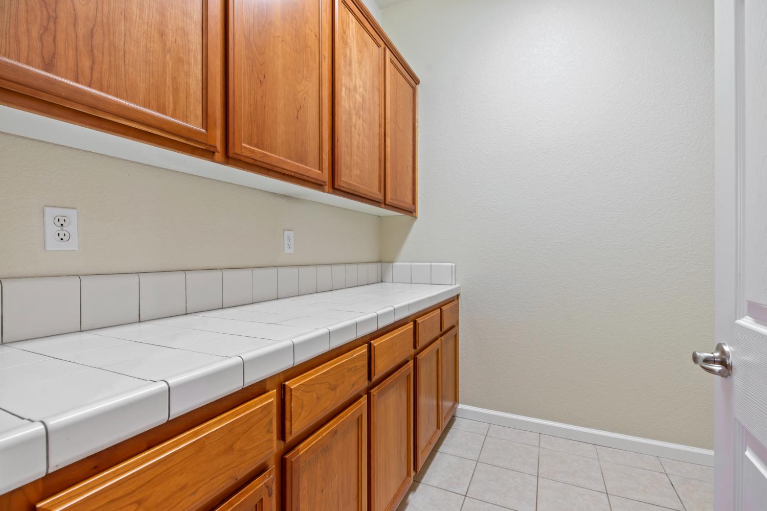 1701 Thomas Court Modesto, CA 95355 - Photo 17 of 25