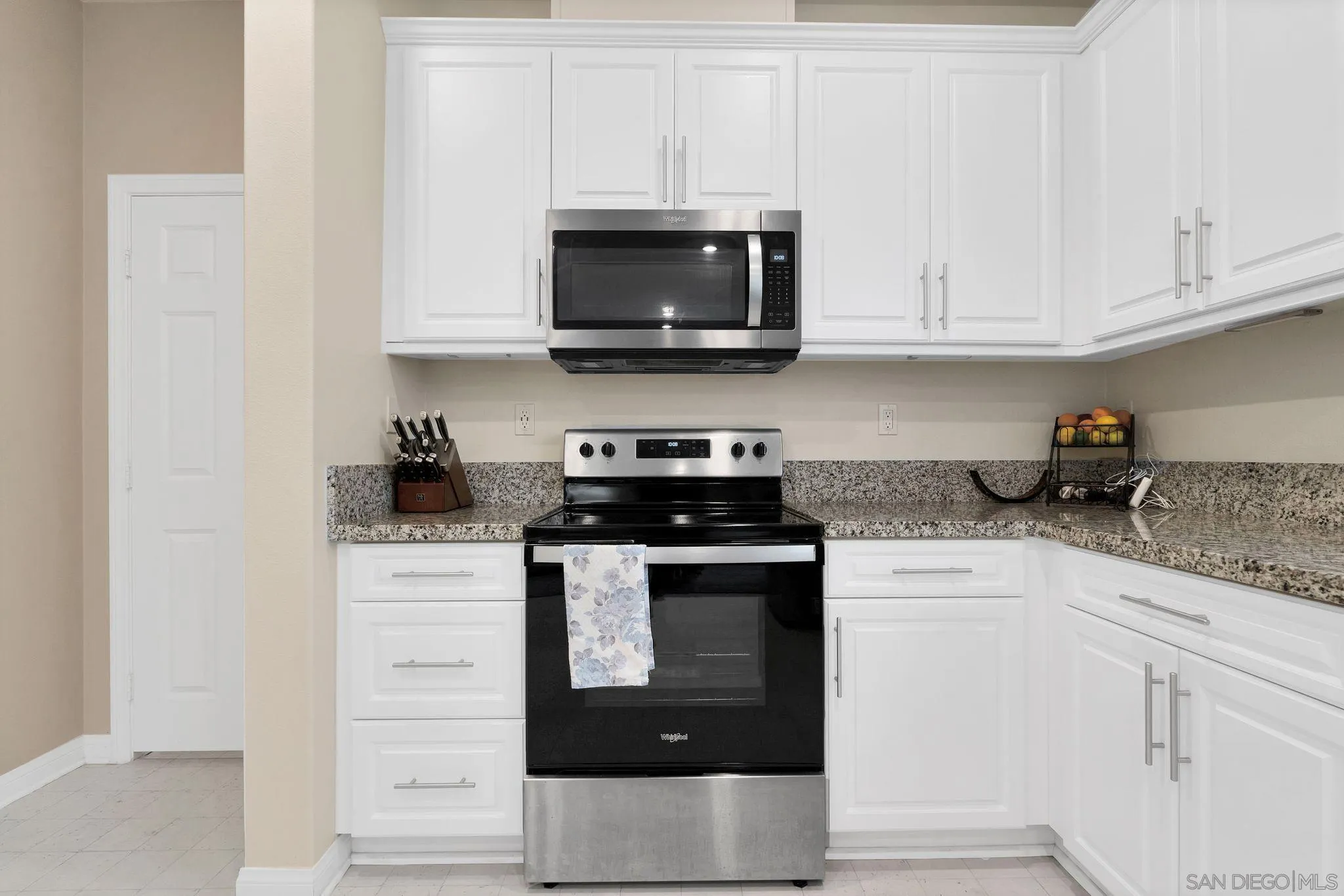 10719 Porter Terrace Spring Valley, CA 91978 - Photo 15 of 62 Gallery Image 15