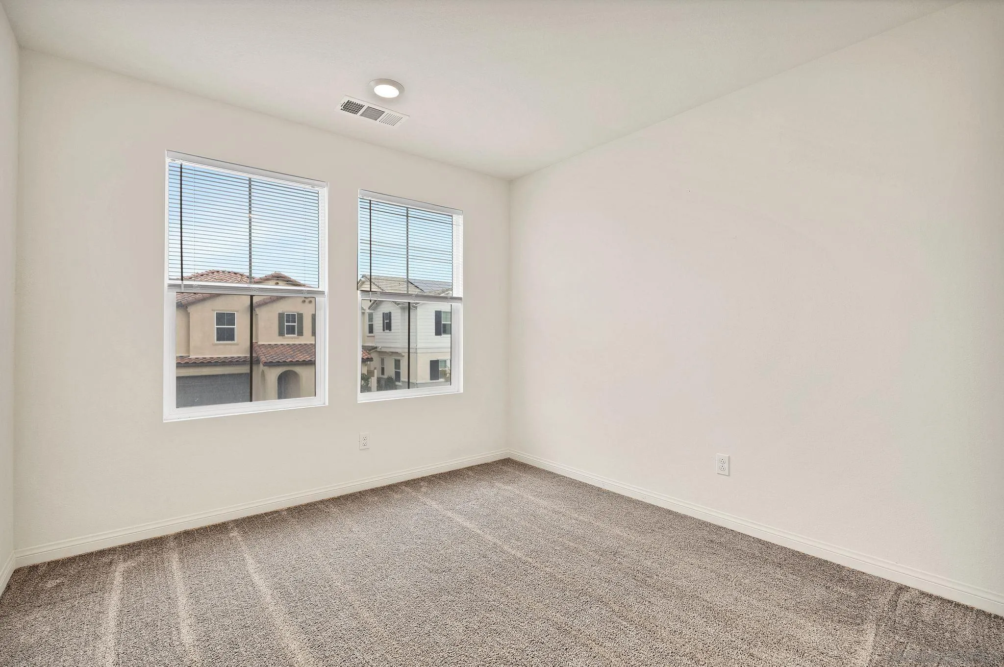 10719 Porter Terrace Spring Valley, CA 91978 - Photo 27 of 62 Gallery Image 27