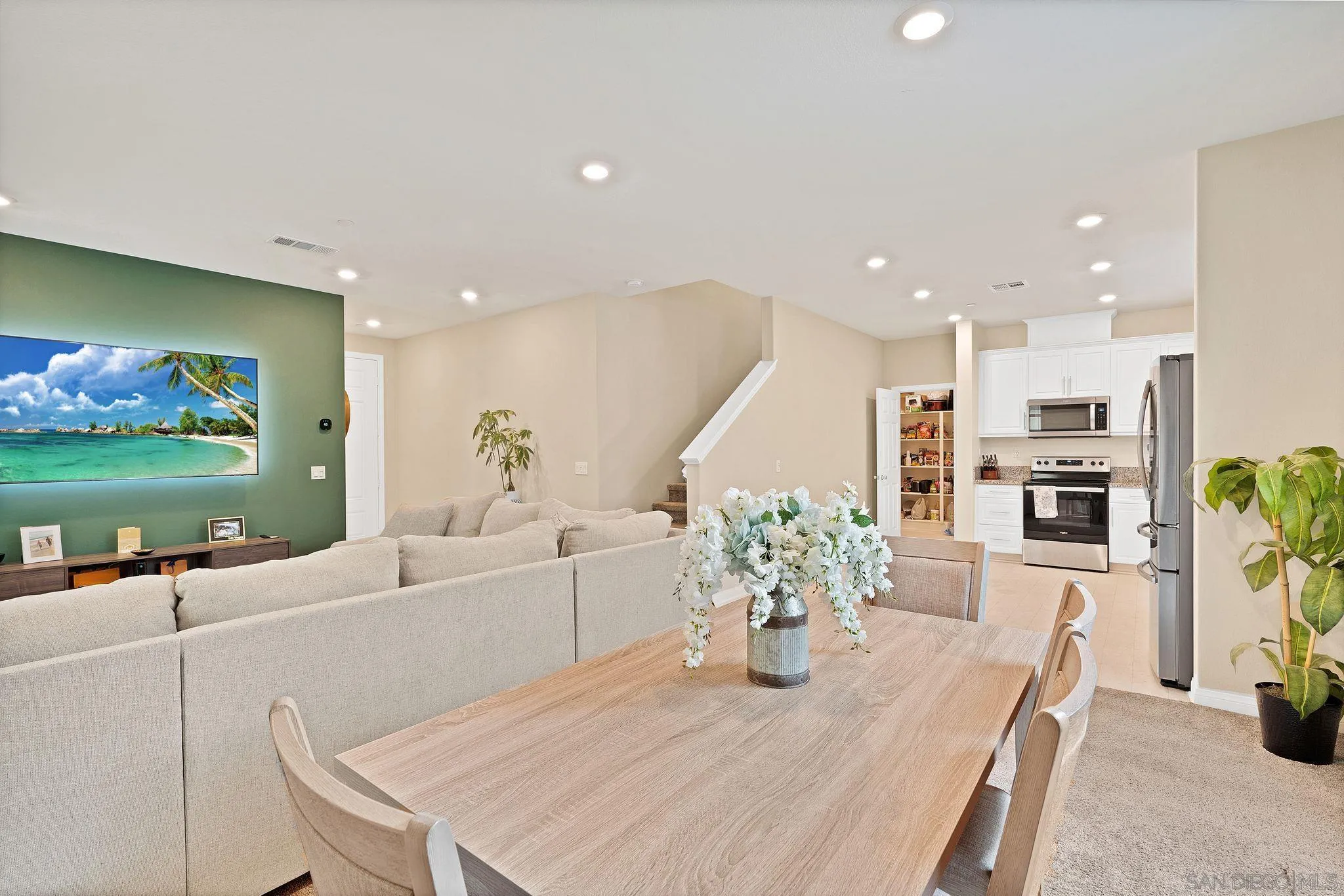 10719 Porter Terrace Spring Valley, CA 91978 - Photo 8 of 62 Gallery Image 8