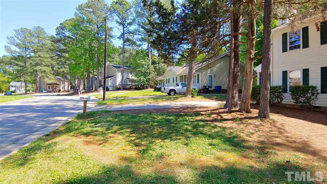 112 Bramble Court Raleigh, NC 27615 - Photo 5 of 30 Gallery Image 5