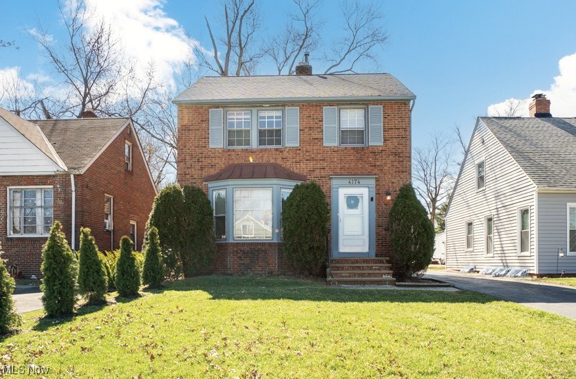 4174 Ardmore Road Cleveland, OH 44121 - Photo 1 of 33